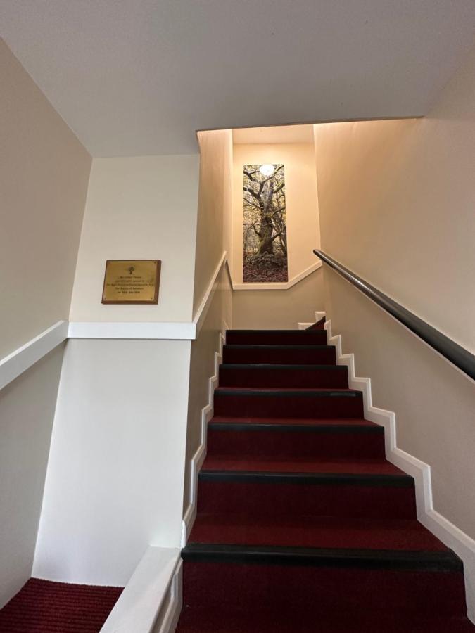 סליסבורי Barchester House Apartments Delux מראה חיצוני תמונה